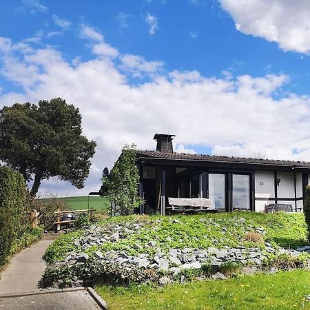 Ferienhaus Lena Im Sauerland Direkt Am Hennesee เมสเชอเดอ ภายนอก รูปภาพ